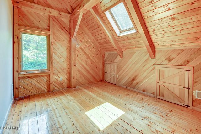 3429 S Shore Road, Day, NY 12835