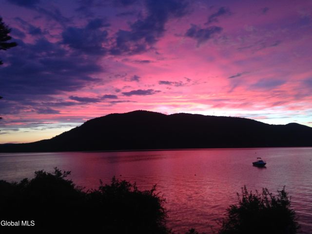 3429 S Shore Road, Day, NY 12835