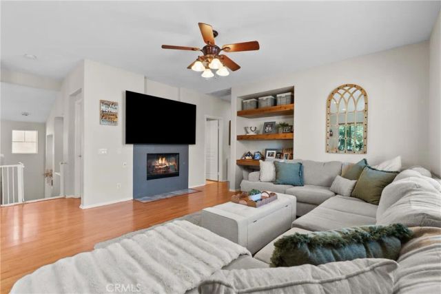 24019 Amphora Place, Valencia, CA 91354