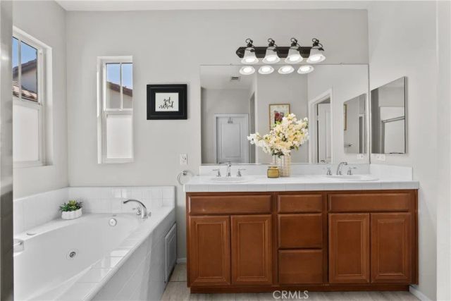 24019 Amphora Place, Valencia, CA 91354