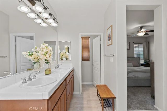 24019 Amphora Place, Valencia, CA 91354