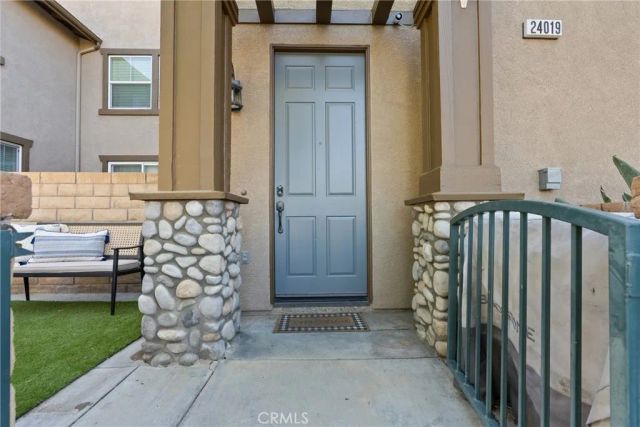 24019 Amphora Place, Valencia, CA 91354