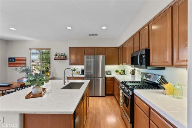 24019 Amphora Place, Valencia, CA 91354