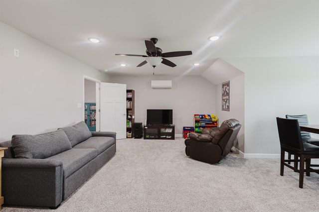 17 Palamino Drive, Vilonia, AR 72173