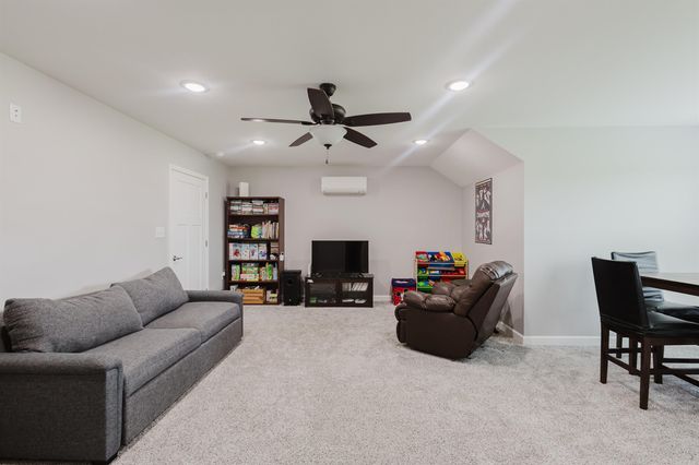 17 Palamino Drive, Vilonia, AR 72173