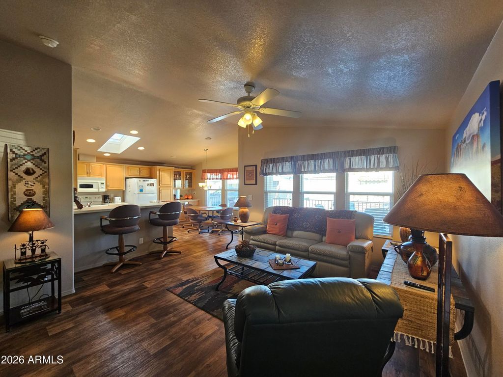 650 N Hawes Road 4625, Mesa, AZ 85207 — photo 2