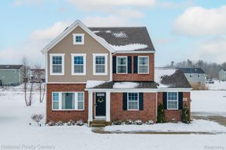 7025 Marigold Court, Grand Blanc Charter Township, MI 48439