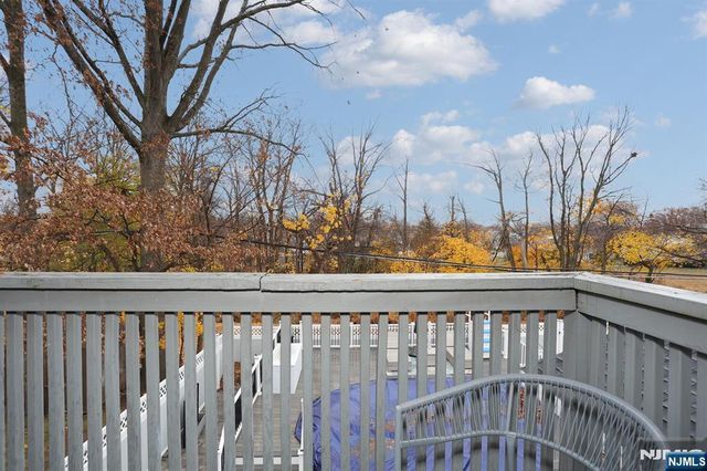 82 Bromley Place, Nutley, NJ 07110