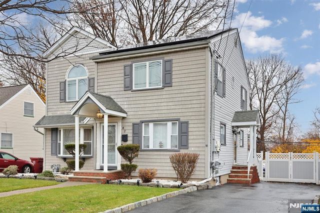 82 Bromley Place, Nutley, NJ 07110