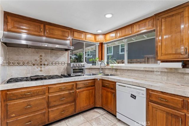 30955 Scenic Way, Running Springs, CA 92382