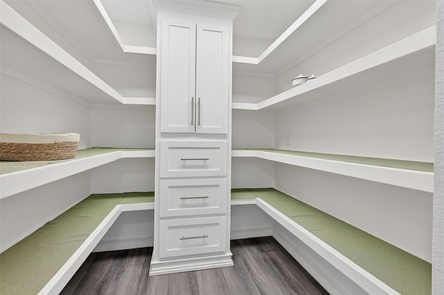 17106 Spring Creek Forest, North Houston, TX 77379