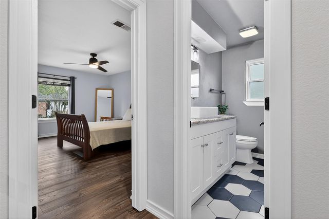 17106 Spring Creek Forest, North Houston, TX 77379