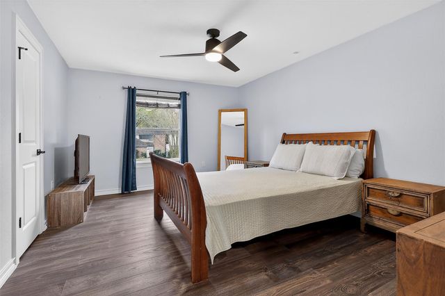 17106 Spring Creek Forest, North Houston, TX 77379