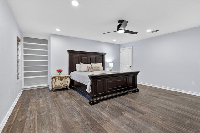 17106 Spring Creek Forest, North Houston, TX 77379