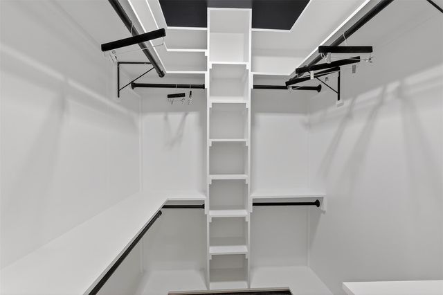 17106 Spring Creek Forest, North Houston, TX 77379