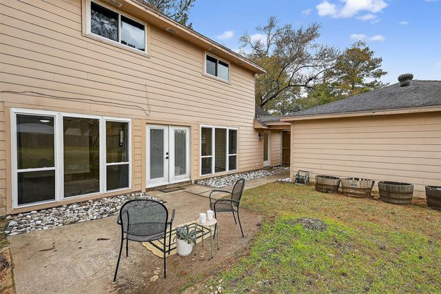 17106 Spring Creek Forest, North Houston, TX 77379