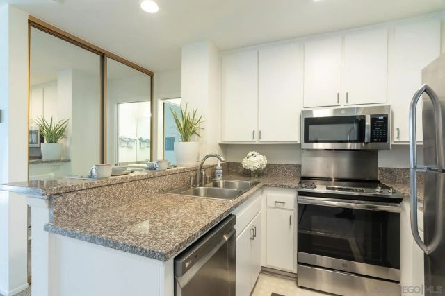 1775 Diamond Street 221, San Diego, CA 92109