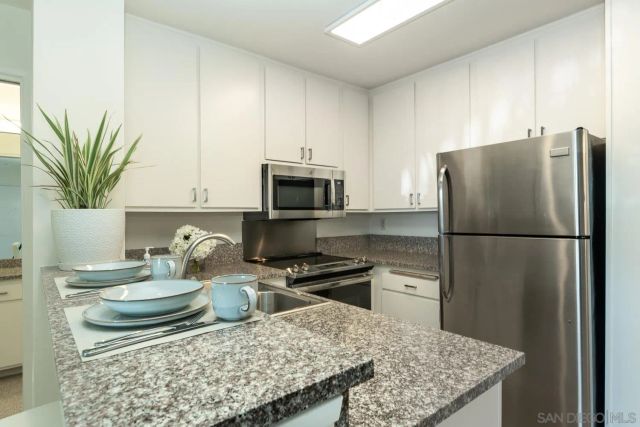 1775 Diamond Street 221, San Diego, CA 92109