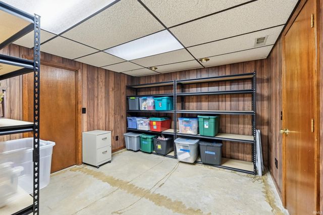 5216 Wood Manor Run, Fort Wayne, IN 46835