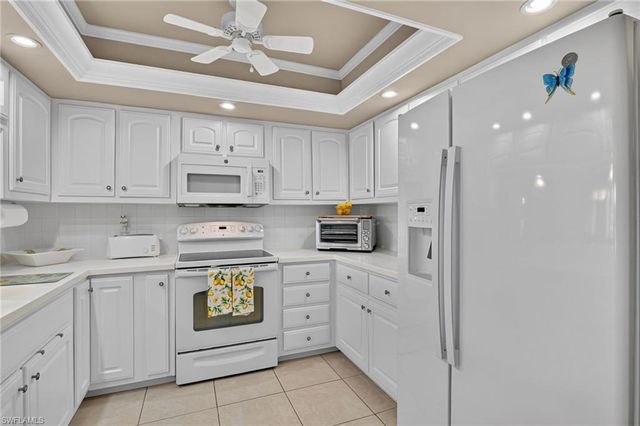 4025 19th PL 209, Cape Coral, FL 33904