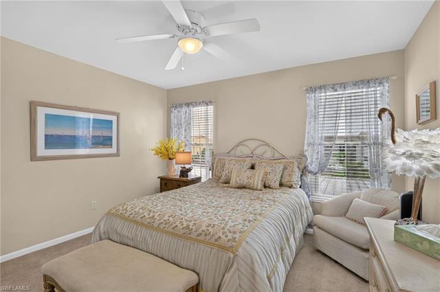 4025 19th PL 209, Cape Coral, FL 33904
