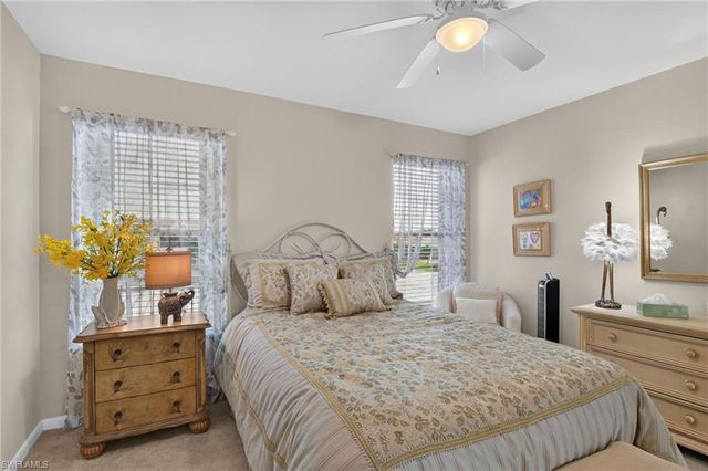 4025 19th PL 209, Cape Coral, FL 33904