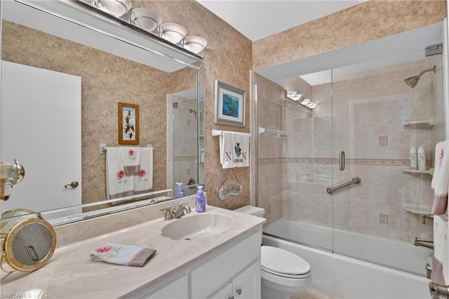 4025 19th PL 209, Cape Coral, FL 33904