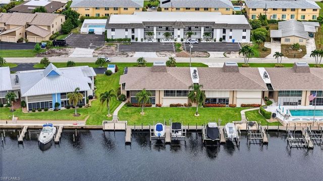 4025 19th PL 209, Cape Coral, FL 33904
