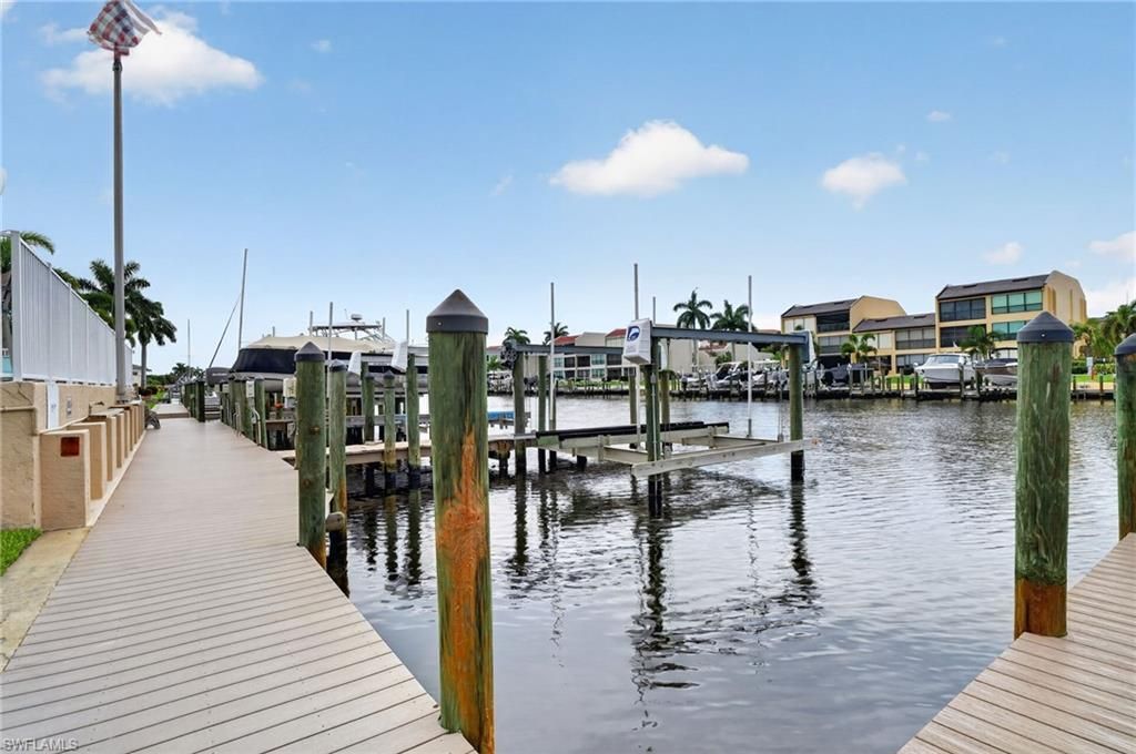 4025 19th PL 209, CAPE CORAL, FL 33904 — photo 4