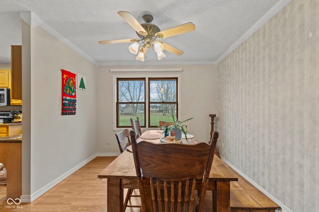 1115 S Quail Court, New Palestine, IN 46163