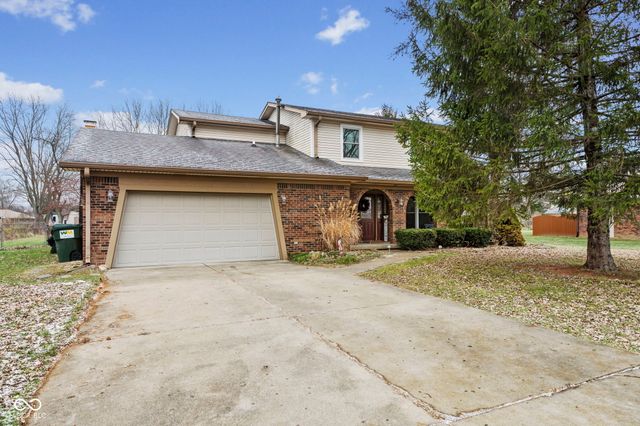 1115 S Quail Court, New Palestine, IN 46163