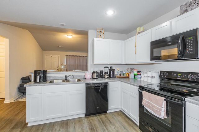 17 Diamanitina Way, Little Rock, AR 72204