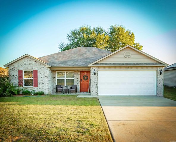 17 Diamanitina Way, Little Rock, AR 72204