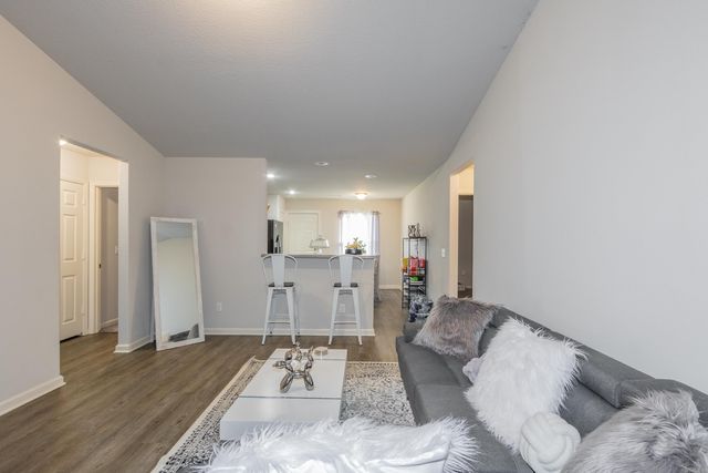 17 Diamanitina Way, Little Rock, AR 72204