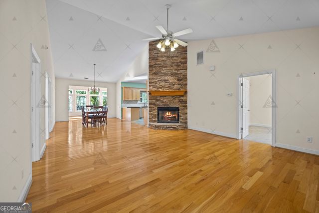 451 Spring Crest Road, Cleveland, GA 30528