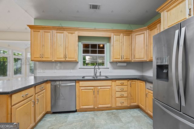 451 Spring Crest Road, Cleveland, GA 30528