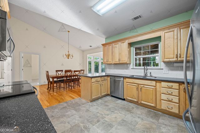 451 Spring Crest Road, Cleveland, GA 30528