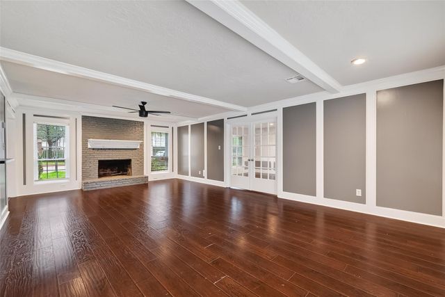 2402 Oak Shores Drive, Houston, TX 77339