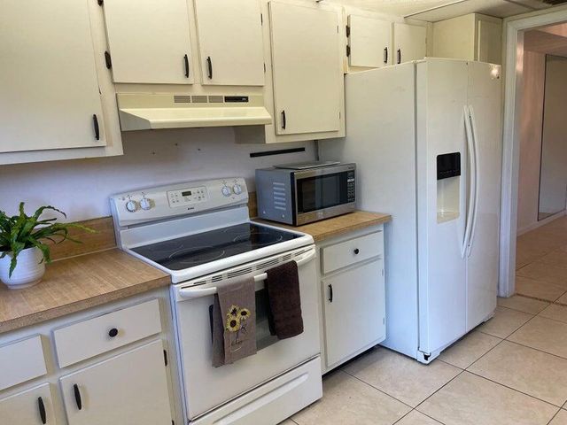 5981 Via Vermilya 106, Lake Worth, FL 33462
