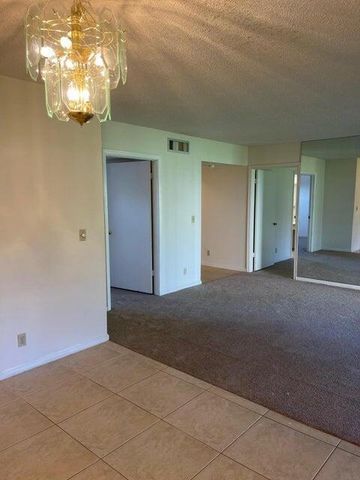 5981 Via Vermilya 106, Lake Worth, FL 33462