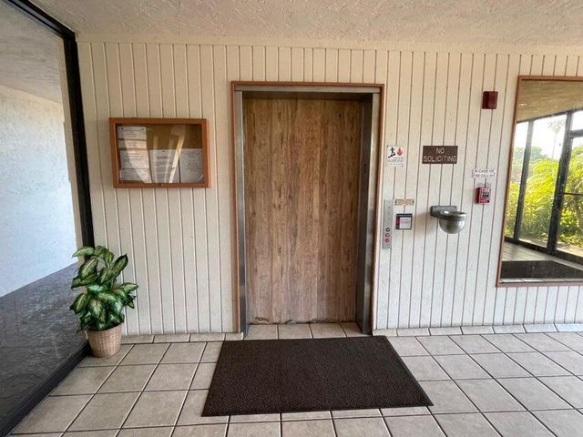 5981 Via Vermilya 106, Lake Worth, FL 33462