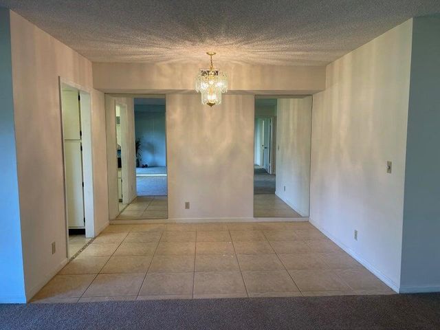 5981 Via Vermilya 106, Lake Worth, FL 33462
