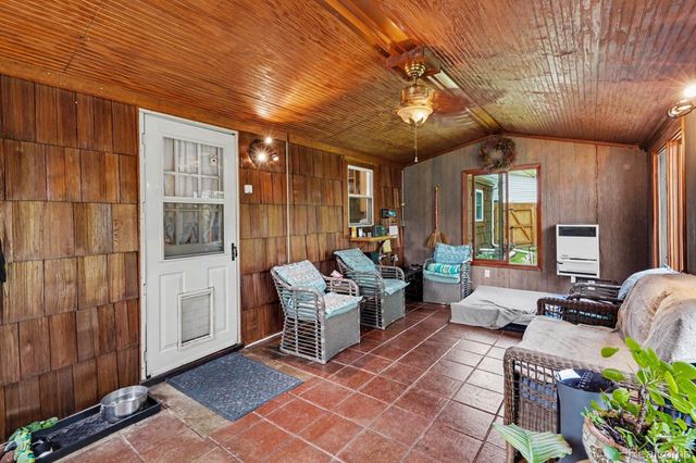 5830 Eldridge Drive, Waterford Charter Township, MI 48327
