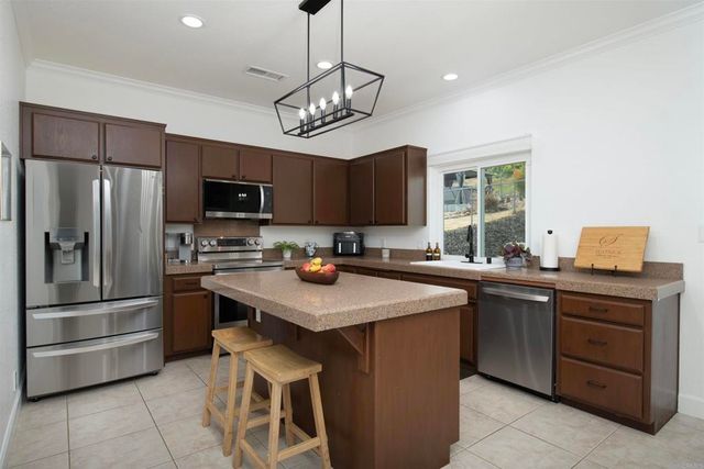 24533 Novato Place, Ramona, CA 92065