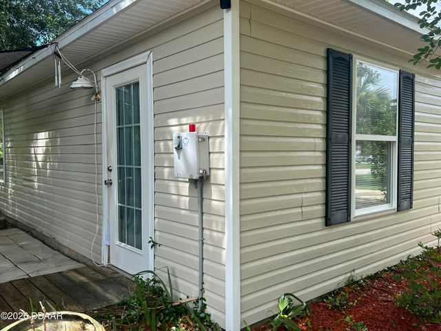 92 Wheatfield Drive, Palm Coast, FL 32164