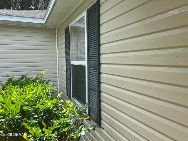 92 Wheatfield Drive, Palm Coast, FL 32164