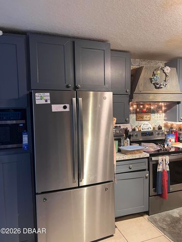 92 Wheatfield Drive, Palm Coast, FL 32164