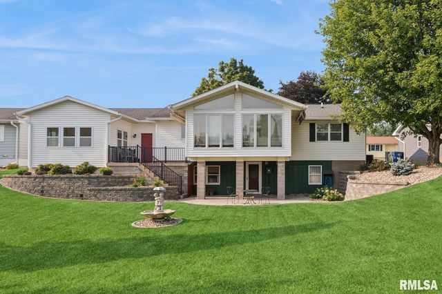 1825 5TH Avenue S, Clinton, IA 52732