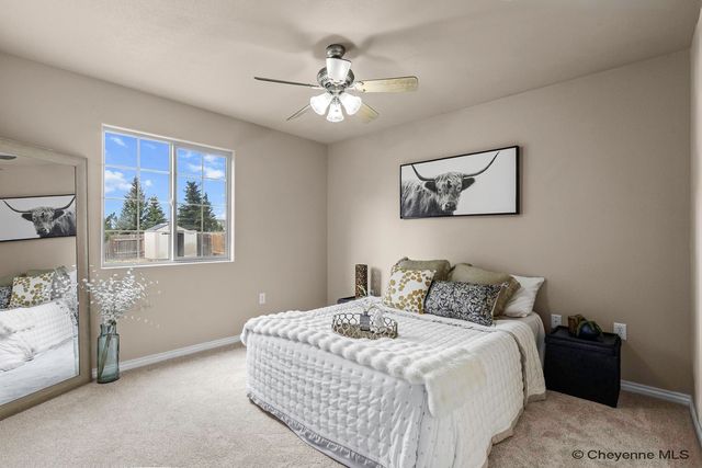 941 BALLAD LN, Cheyenne, WY 82007