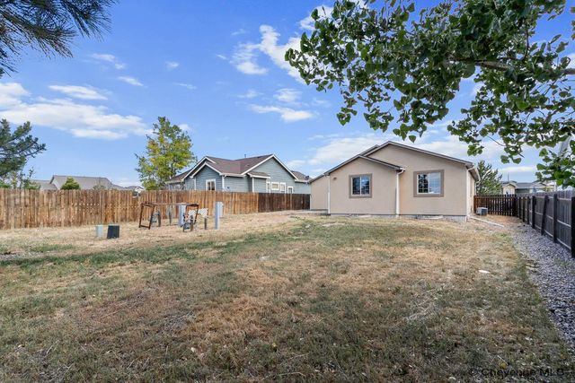 941 BALLAD LN, Cheyenne, WY 82007